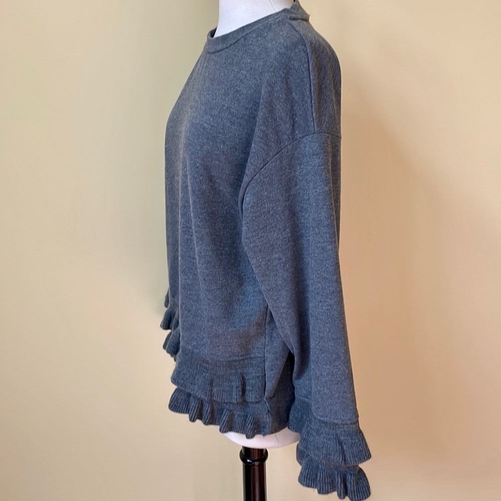Zara Gray Ruffle Bottom Sweatshirt - Picture 2 of 9